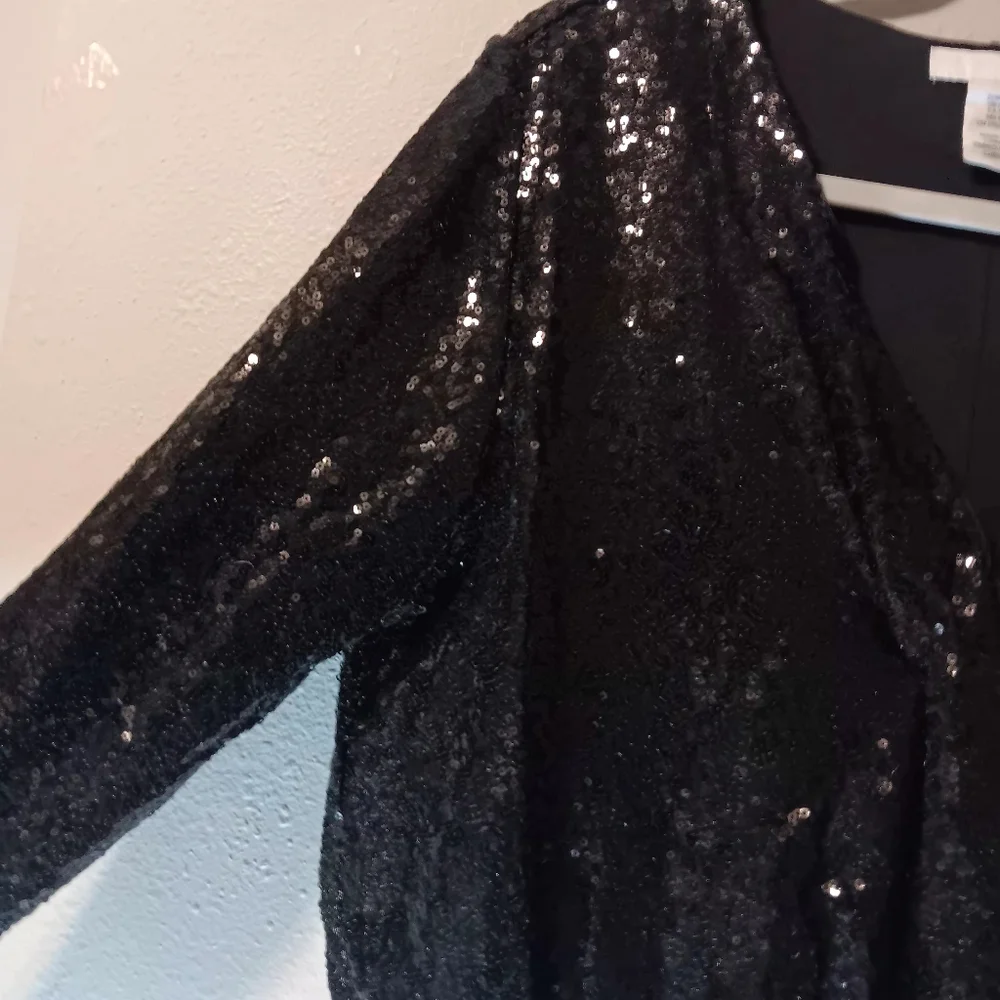Black Sequin Wrap Bodysuit - Picture 5 of 14